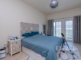 2 Schlafzimmer Reihenhaus zu verkaufen im District 12K, Jumeirah Village Circle (JVC)