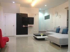 4 Bedroom Townhouse for sale at Nirvana Park Sukhumvit 77, Prawet