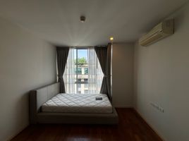 2 Schlafzimmer Appartement zu vermieten im Siri On 8, Khlong Toei