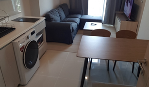 2 Bedrooms Condo for sale in Lumphini, Bangkok Life One Wireless