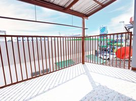 4 Schlafzimmer Reihenhaus zu verkaufen in Wang Thong Lang, Bangkok, Wang Thonglang, Wang Thong Lang