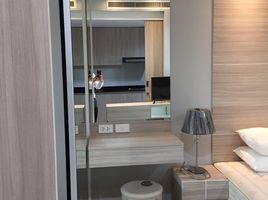 1 Bedroom Condo for rent at Noble Remix, Khlong Tan