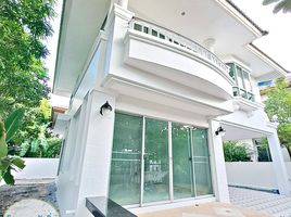 3 Bedroom House for sale at Supalai Park Ville 2, Anusawari