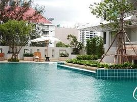 3 Bedroom Apartment for rent at Queens Park View, Khlong Tan, Khlong Toei, Bangkok, Thailand