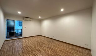 1 Schlafzimmer Wohnung zu verkaufen in Bang Chak, Bangkok Regent Home 19 Sukhumvit 93