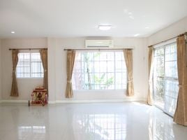 3 Bedroom Villa for sale at The Grand Wongwan-Prachauthit, Thung Khru, Thung Khru