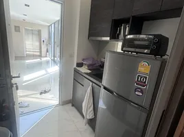 1 Bedroom Condo for rent at Quad Sathon, Thung Wat Don