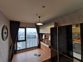 Studio Apartment for rent at Life Asoke Hype, Makkasan, Ratchathewi, Bangkok