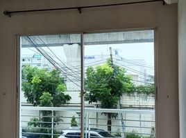 3 Schlafzimmer Villa zu verkaufen im The Metro Rama 9, Prawet