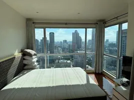 2 Schlafzimmer Wohnung zu vermieten im Silom Suite, Si Lom, Bang Rak, Bangkok