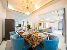 4 Bedroom House for sale in Ban Bueng, Pattaya, Ban Bueng, Ban Bueng