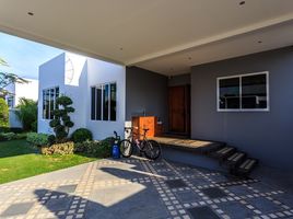 3 Schlafzimmer Villa zu verkaufen im Ananda Lake View, Thep Krasattri