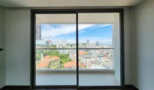芭提雅 农保诚 The Peak Towers 开间 公寓 售 