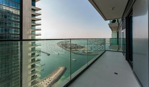 Квартира, 2 спальни на продажу в EMAAR Beachfront, Дубай Beach Vista