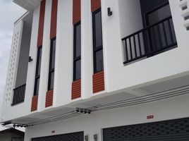 3 Bedroom Villa for sale in Phuket Town, Phuket, Ratsada, Phuket Town