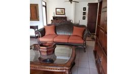 Available Units at Apartment For Rent in Los Laureles