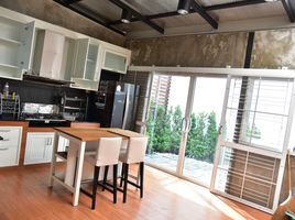 4 Bedroom Townhouse for sale at Leon Sukhumvit 62, Bang Chak