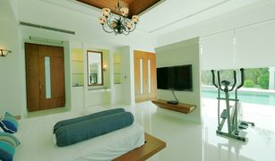 6 Bedrooms Villa for sale in Sam Phraya, Phetchaburi 