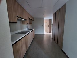 2 Schlafzimmer Wohnung zu vermieten im Na Vara Residence, Lumphini