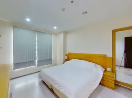 2 Schlafzimmer Wohnung zu vermieten im Citi Smart Condominium, Khlong Toei