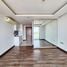 Studio Wohnung zu verkaufen im The Peak Towers, Nong Prue