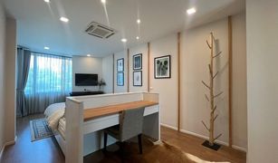 3 Bedrooms Townhouse for sale in San Phak Wan, Chiang Mai Malada Maz