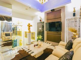 5 Bedroom Condo for sale at Zenithar Penthouse Sukhumvit, Phra Khanong Nuea