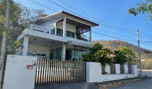 3 Bedrooms House for sale in Hua Hin City, Hua Hin Hua Hin High Land Sea View