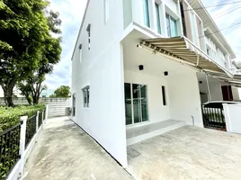 3 Bedroom Townhouse for rent at Pleno Wongwaen - Ramintra, Bang Chan, Khlong Sam Wa