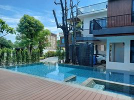 9 Bedroom House for sale in San Phisuea, Mueang Chiang Mai, San Phisuea