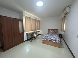 2 Bedroom Apartment for rent at Baan Thanarak Phuket, Talat Nuea, Phuket Town