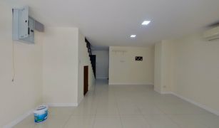 4 Bedrooms Townhouse for sale in Chang Phueak, Chiang Mai Promt Business Home