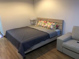 Studio Wohnung zu vermieten im Regent Home 22 Sukhumvit 85, Bang Chak