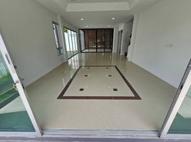 3 Bedroom House for sale at Supalai Hills, Si Sunthon