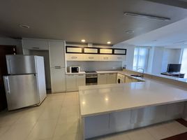 3 Bedroom Condo for rent at Baan Somthavil, Lumphini