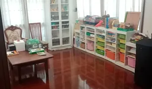 4 Schlafzimmern Haus zu verkaufen in Bang Ramat, Bangkok Mahatthai 1 Village