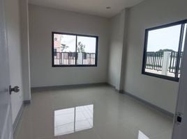 2 Bedroom Townhouse for sale at Uraisiri 3 Bangnampriao, Bang Nam Priao, Bang Nam Priao