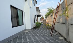 Дом, 4 спальни на продажу в Phanthai Norasing, Samut Sakhon The Proud Rise Rama 2-Kanjanapisek