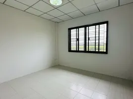 3 спален Таунхаус на продажу в Baan Aomtana Bangbuathong-Sainoi, Sai Noi, Sai Noi