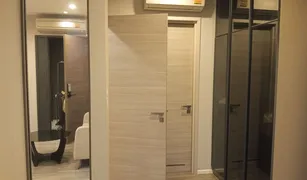 Кондо, 1 спальня на продажу в Yan Nawa, Бангкок The Room Sathorn-St.Louis
