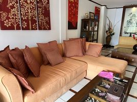 3 Schlafzimmer Reihenhaus zu verkaufen in Pattaya, Chon Buri, Nong Prue