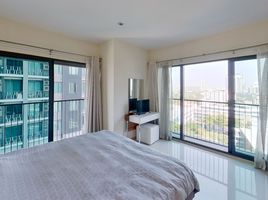 1 Bedroom Condo for sale at Noble Remix, Khlong Tan