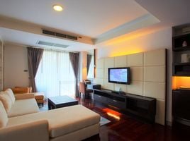 1 Schlafzimmer Wohnung zu vermieten im Mona Suite, Khlong Toei Nuea