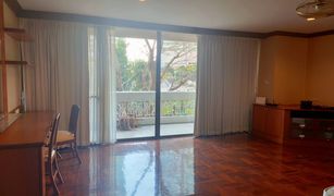 3 Bedrooms Condo for sale in Khlong Toei, Bangkok Dera Mansion