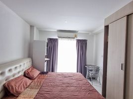 Studio Apartment for rent at The Place Pratumnak, Nong Prue