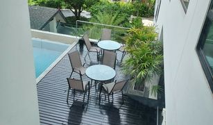 2 Bedrooms Condo for sale in Surasak, Pattaya The Sun Condo