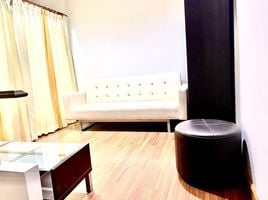 3 спален Таунхаус в аренду в Baan Klang Muang Luzern Sukhumvit, Suan Luang