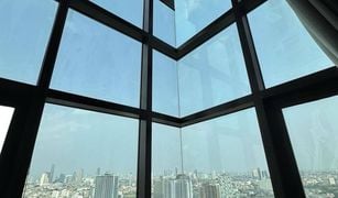 Кондо, 1 спальня на продажу в Talat Phlu, Бангкок Altitude Unicorn Sathorn - Tha Phra