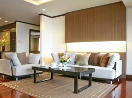 3 спален Кондо в аренду в Mayfair Garden, Khlong Toei