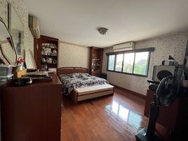 4 Schlafzimmer Villa zu verkaufen im Baan Sailom Pak Kret, Pak Kret